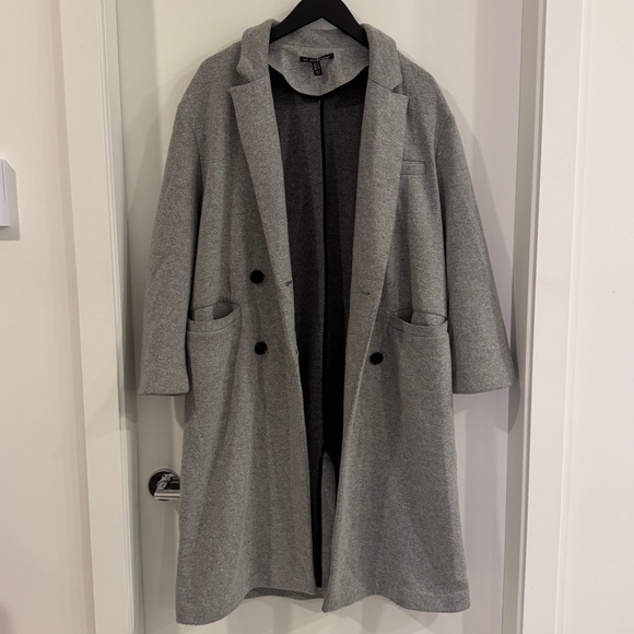 Women’s Grey Long Peacoat size S ✨ - Picture 2 of 10